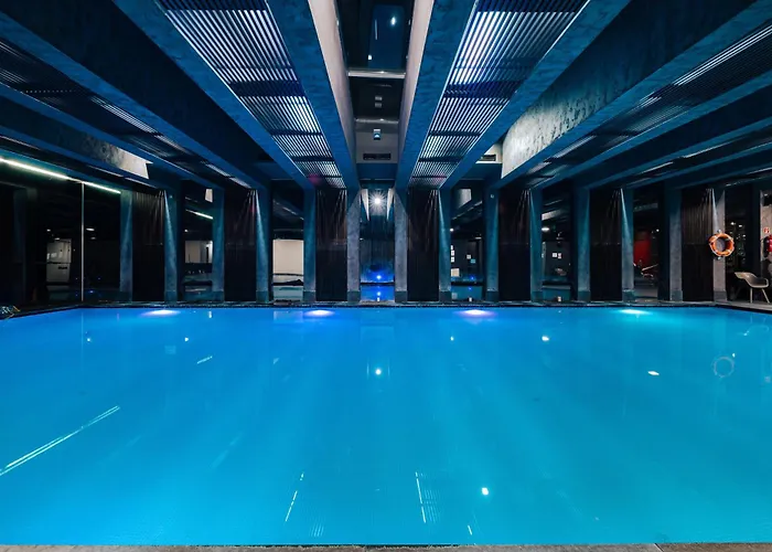 Tower מלון דירות