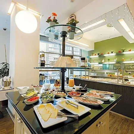 아파트호텔 Tower 4*