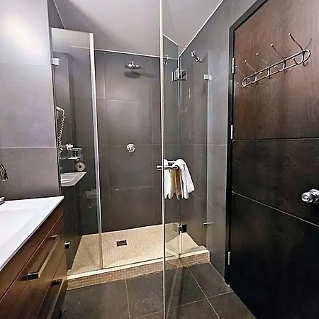 아파트호텔 Tower 4*