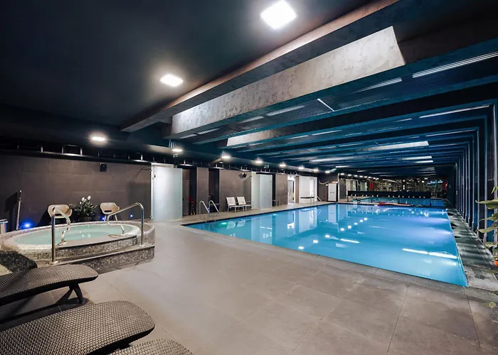 Tower Apartahotel 4*