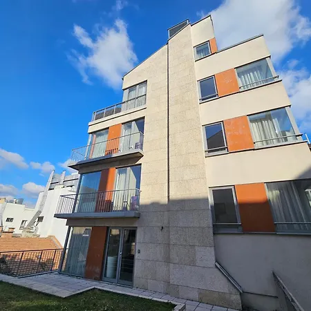 Hotel apartamentowy Tower 4*